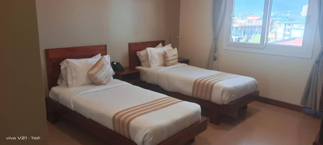 Venus Premier Hotel Аруша Екстериор снимка