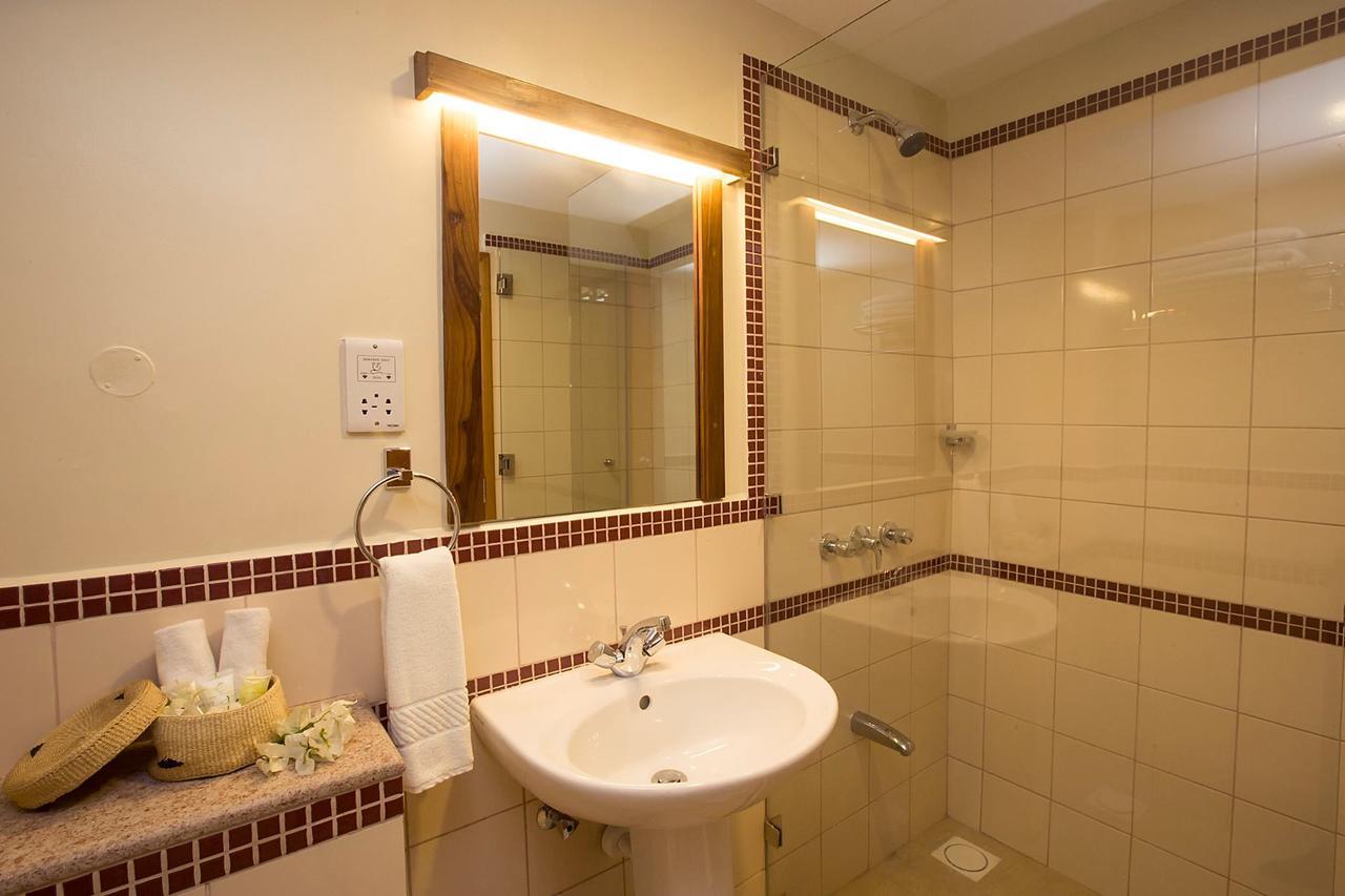 Venus Premier Hotel Аруша Екстериор снимка